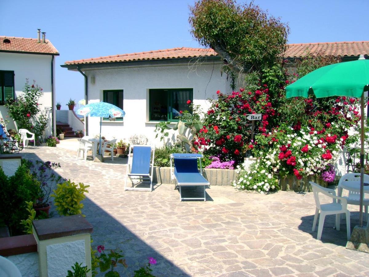 Hotel Scoglio Bianco Portoferraio Exterior photo